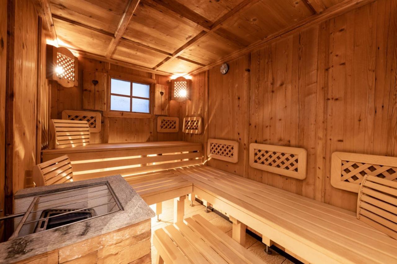 Hotel Augarten Neustift im Stubaital Buitenkant foto